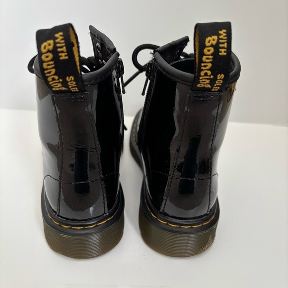 Dr. Martens 1460 Kids Boots Size US 2 Black Patent Leather - Picture 5 of 9